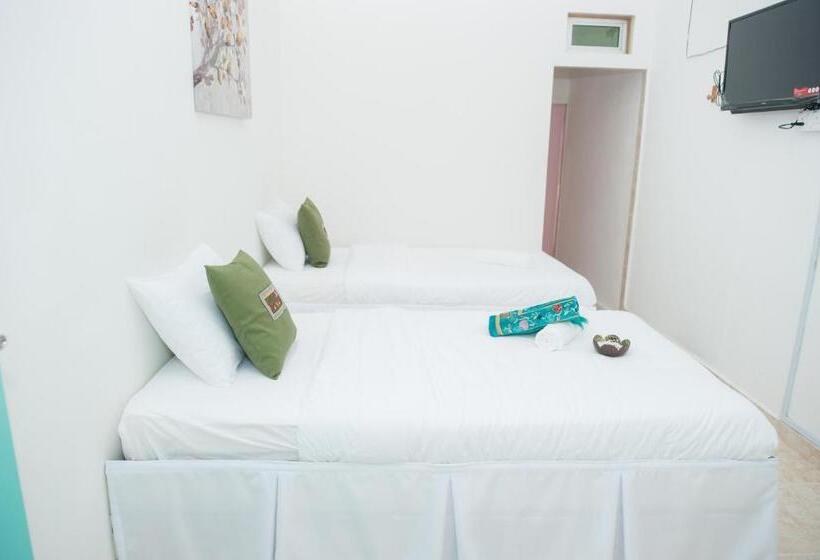 Номер Стандарт с Балконом, Ibai Beach Guesthouse