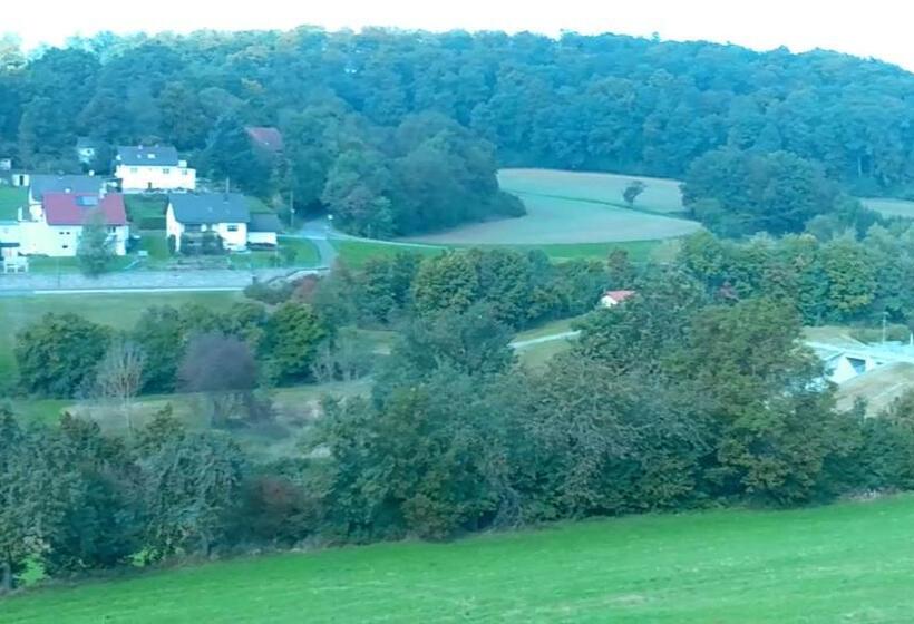 트리플 스탠다드 전망룸, Monteurzimmer Rabe