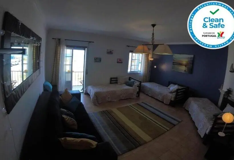 Perhesviitti, Peniche Surf Lodge 2