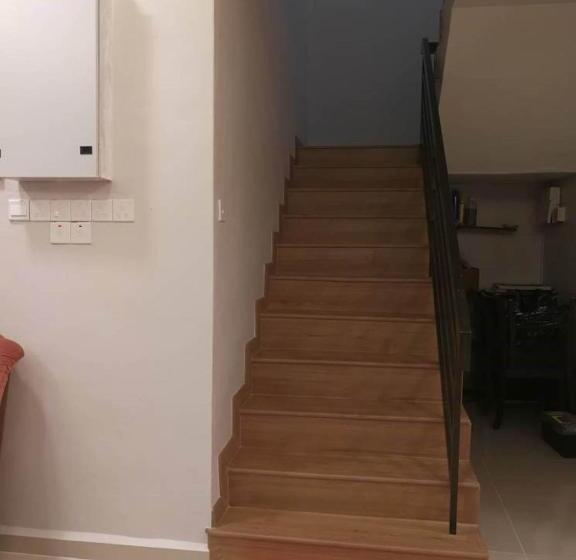 منزل غرفة نوم واحدة, The Amaze Guesthouse