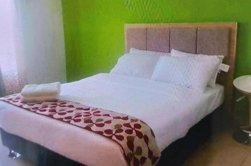 חדר סטודיו סטנדרד, The Viana Apartment 1