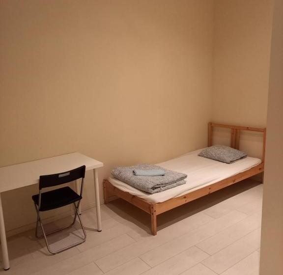スタンダードシングルルーム, Gb Apartments