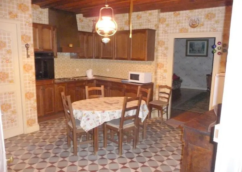 スタンダードルーム, 2 Chambres D Hôtes Privées Louées Séparément Avec Communs à Partager