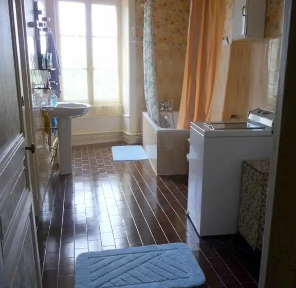 スタンダードルーム, 2 Chambres D Hôtes Privées Louées Séparément Avec Communs à Partager
