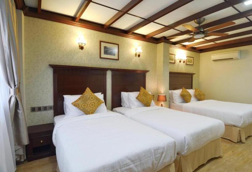 חדר משפחתי דלוקס, Kooler Inn