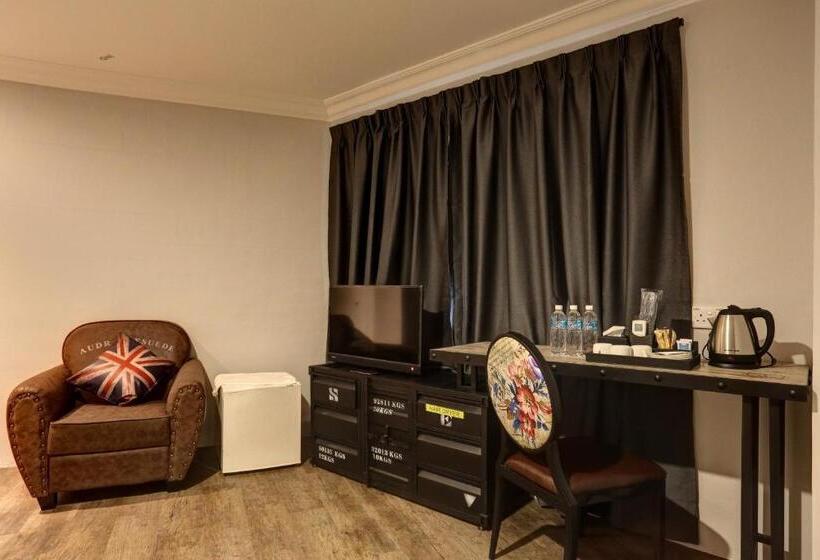 חדר סטנדרט, Kristal