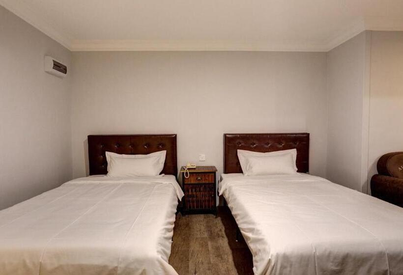 חדר סטנדרט, Kristal