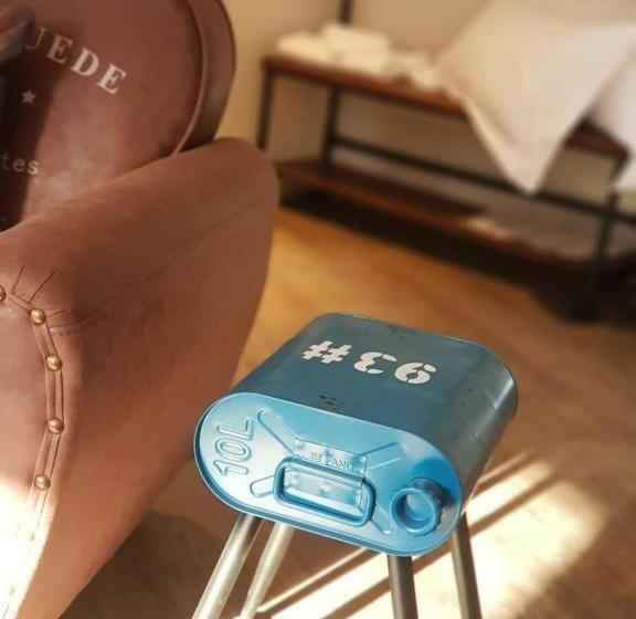 סוויטה משפחתית, Kristal