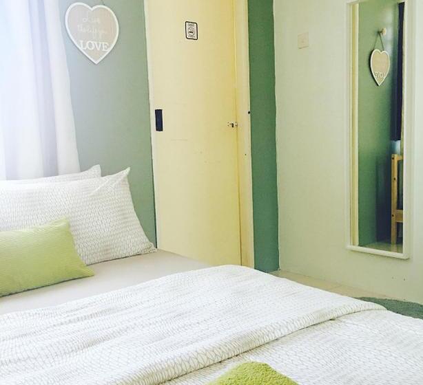 Дом 4 Спальни, D Houzz