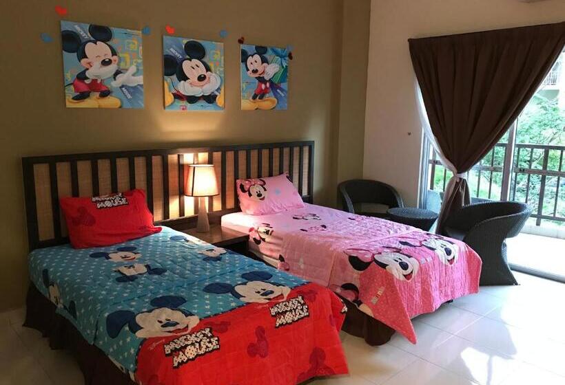 غرفة قياسية مزوَّدة بشُرفة, Gold Coast Morib Mickey House