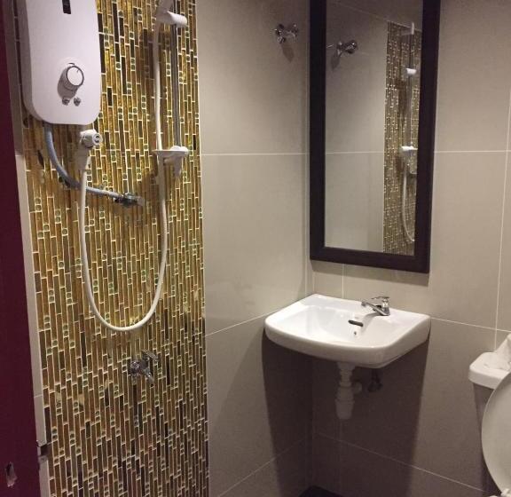 חדר סטנדרט, Tas Sakura Budget