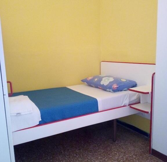 スタンダードシングルルーム, Atene Albergo Riccione