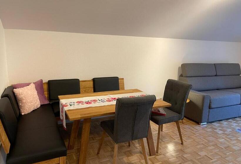 Апартаменты 1 Спальня с Балконом, Gästehaus Grünberger