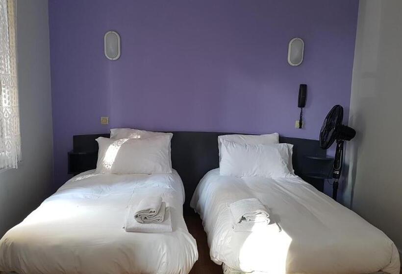 スタンダードルーム, Regina