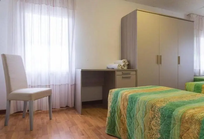 スタンダードシングルルーム, Ristorante Albergo Al Donatore