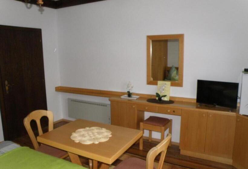 Номер Стандарт, Gästehaus Am Walde   Familie Troller