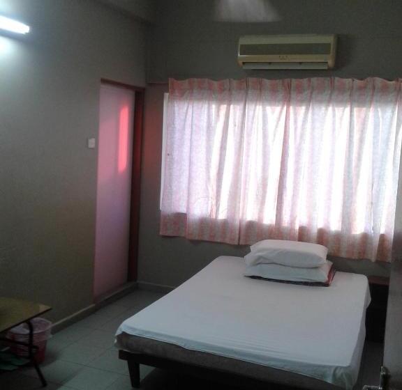 Номер Стандарт, Malaya