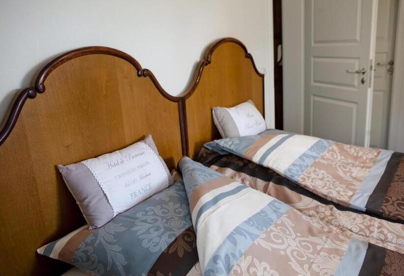 スタンダードルーム, Pension Alte Schmiede