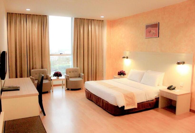 キングサイズベッドのデラックスルーム, Tower Regency Hotel & Apartments