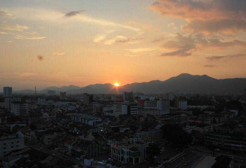 キングサイズベッドのデラックスルーム, Tower Regency Hotel & Apartments