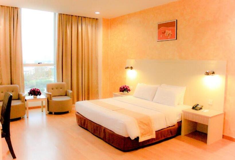 キングサイズベッドのデラックスルーム, Tower Regency Hotel & Apartments