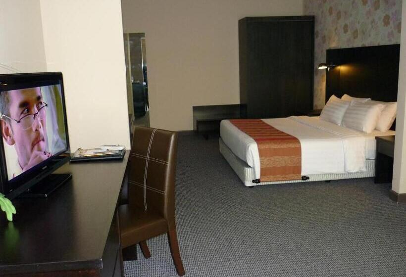 キングサイズベッドのエクゼクティブルーム, Tower Regency Hotel & Apartments