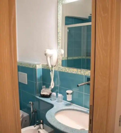 Economy-huone, Villa Cimmentorosso