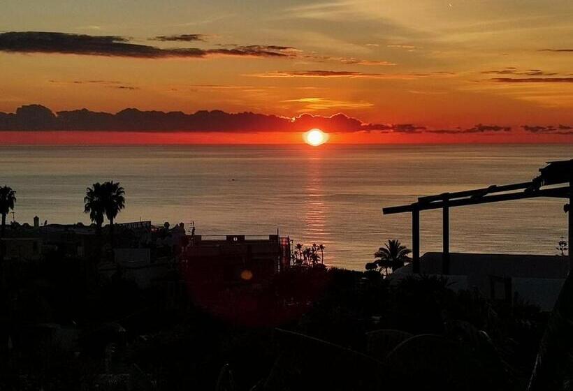Suíte Júnior Vista Mar, Villa Cimmentorosso