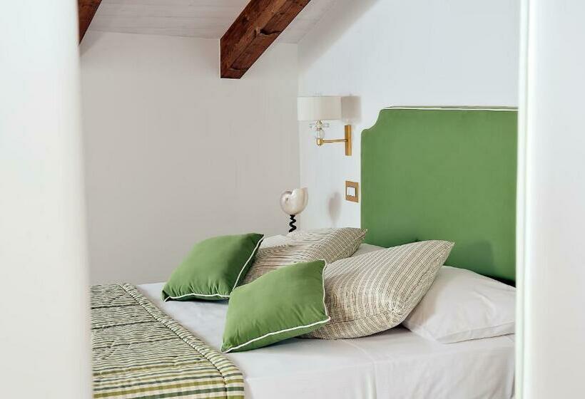 スタンダードルーム, Villa Maria