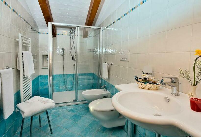 スタンダードルーム, Villa Maria