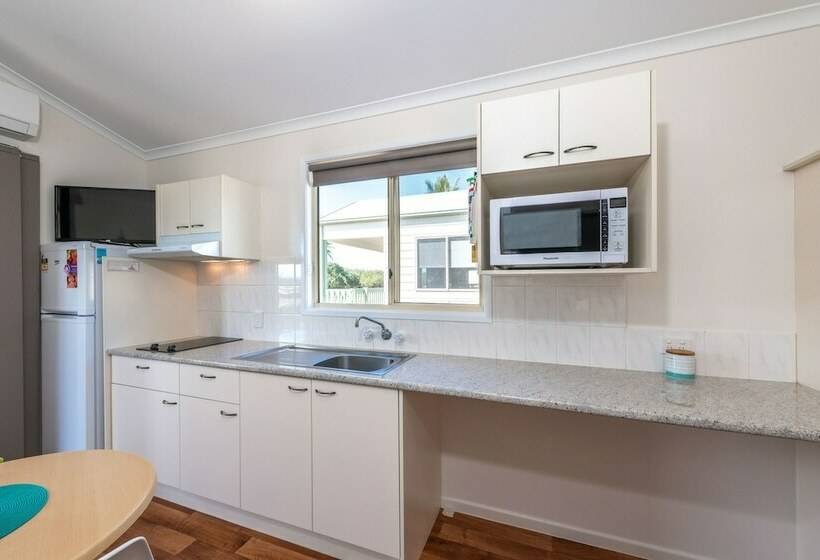 오두막, Big4 Breeze Holiday Parks   Bargara