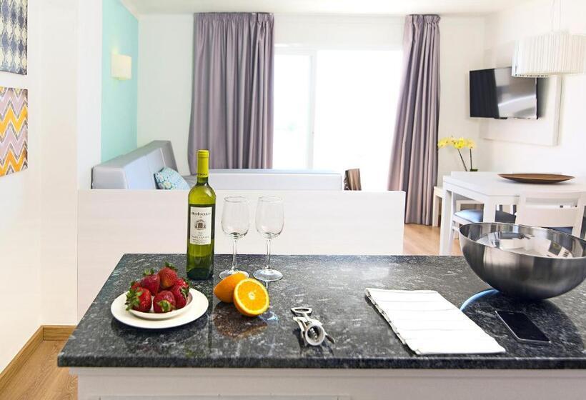 带1个卧室的带海景的公寓, Cabot Sivella Apartments