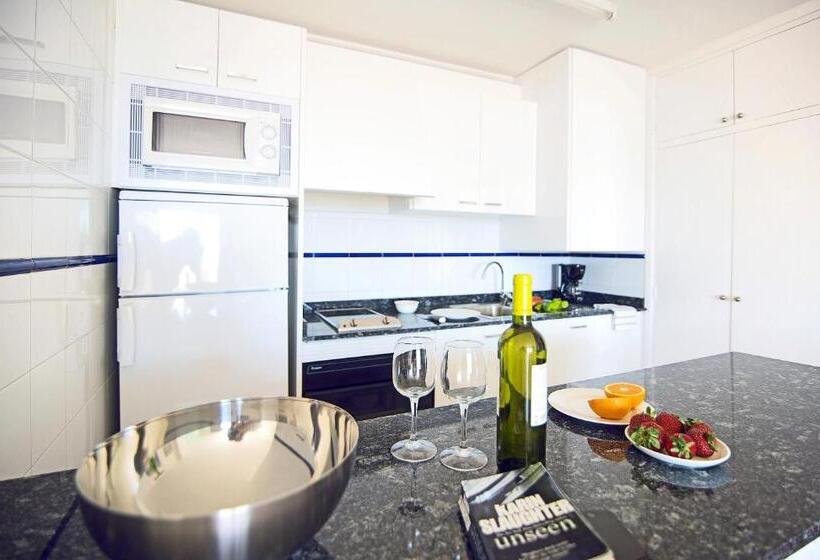 شقة غرفة واحدة, Cabot Sivella Apartments