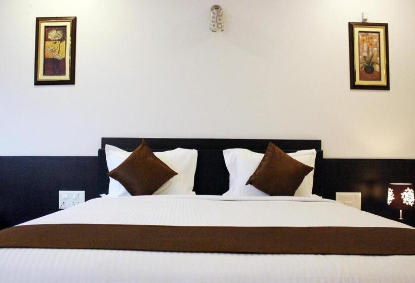 Comfort-huone, Capital O 1761 Aavass Inn Paradise