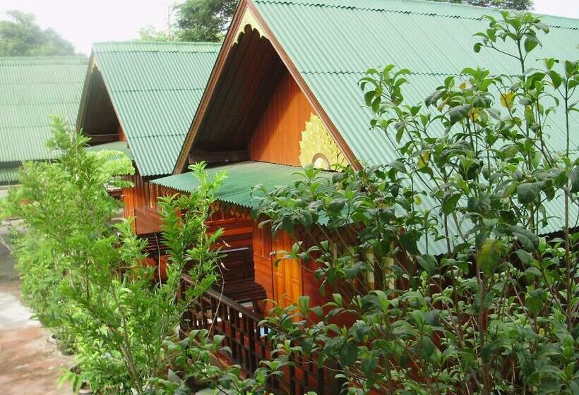 标准平房, Baan Kong Homestay