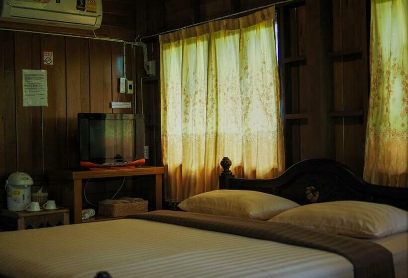 标准平房, Baan Kong Homestay