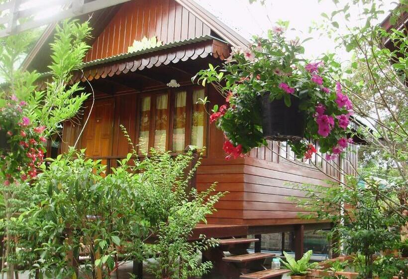 标准平房, Baan Kong Homestay