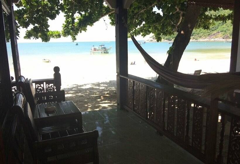 بنجلو ديلوكس, Pen's Bungalow