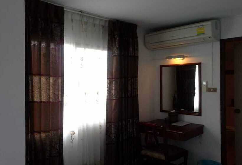 수피리어 룸, Regent Lodge Lampang