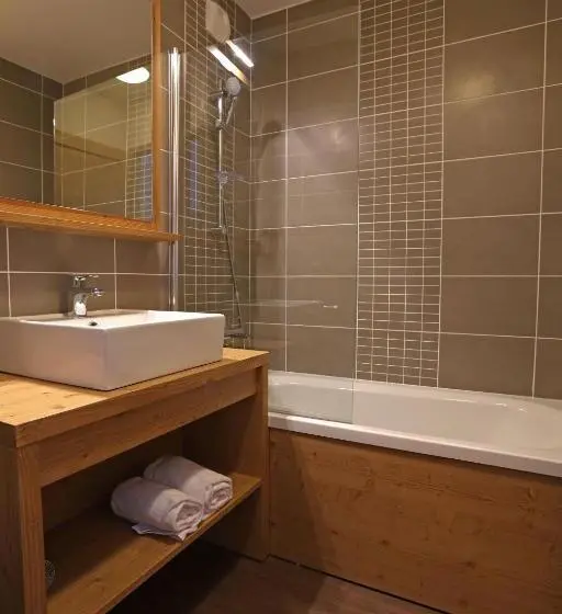 Perhehuoneisto 2 Makuuhuonetta, Résidence Club Mmv Le Cœur Des Loges