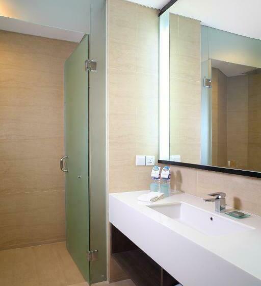 סוויטת אקזקיוטיב, עם מיטת קינג, Santika Premiere Ice  Bsd City