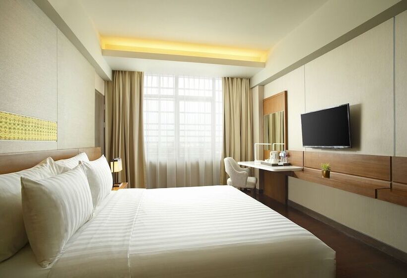 סוויטת אקזקיוטיב, עם מיטת קינג, Santika Premiere Ice  Bsd City