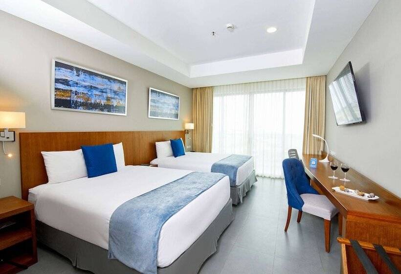 이그제큐티브 룸, Wyndham Manta Sail Plaza Hotel And Convention Center