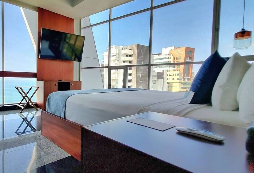 프레지덴셜 스위트, Wyndham Manta Sail Plaza Hotel And Convention Center