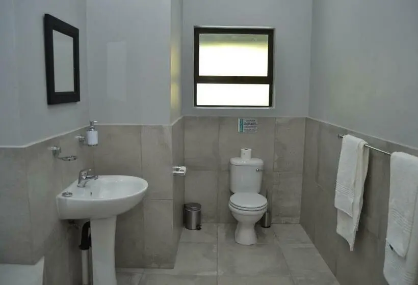 اتاق لوکس, African Sands Guesthouse Load Shedding Free