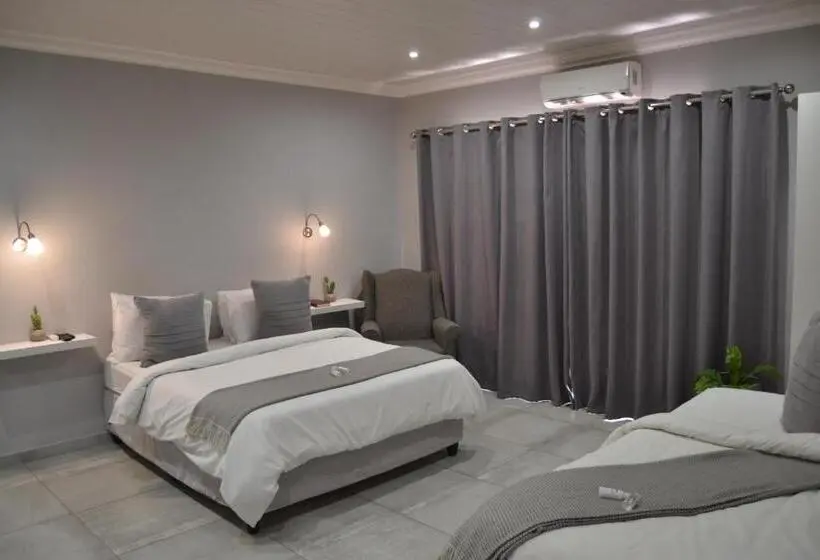 اتاق خانوادگی, African Sands Guesthouse Load Shedding Free