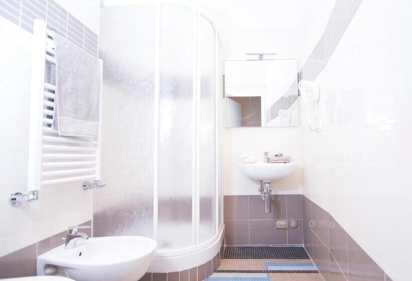 اتاق کلاسیک یک تخته, Lungomare Rooms & Charme