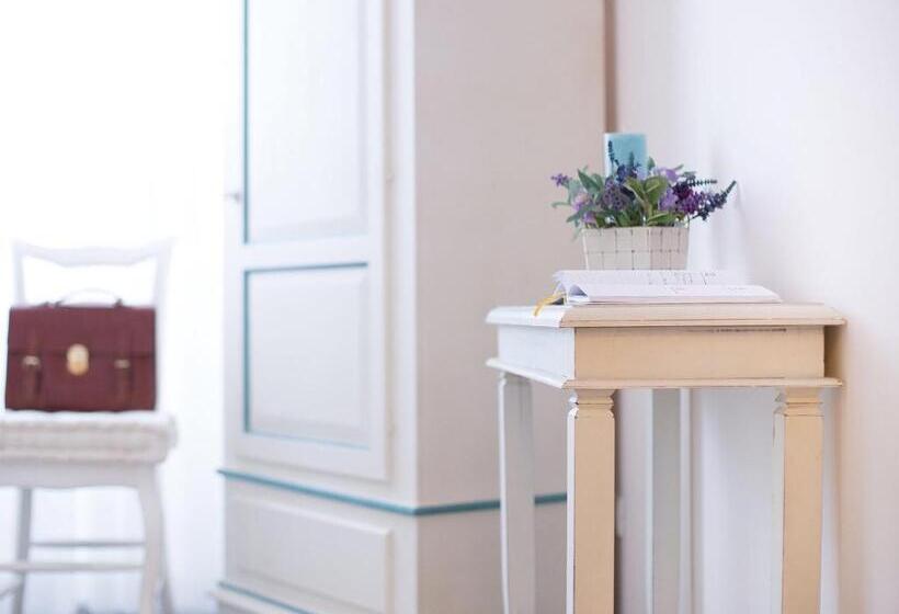 اتاق کلاسیک یک تخته, Lungomare Rooms & Charme