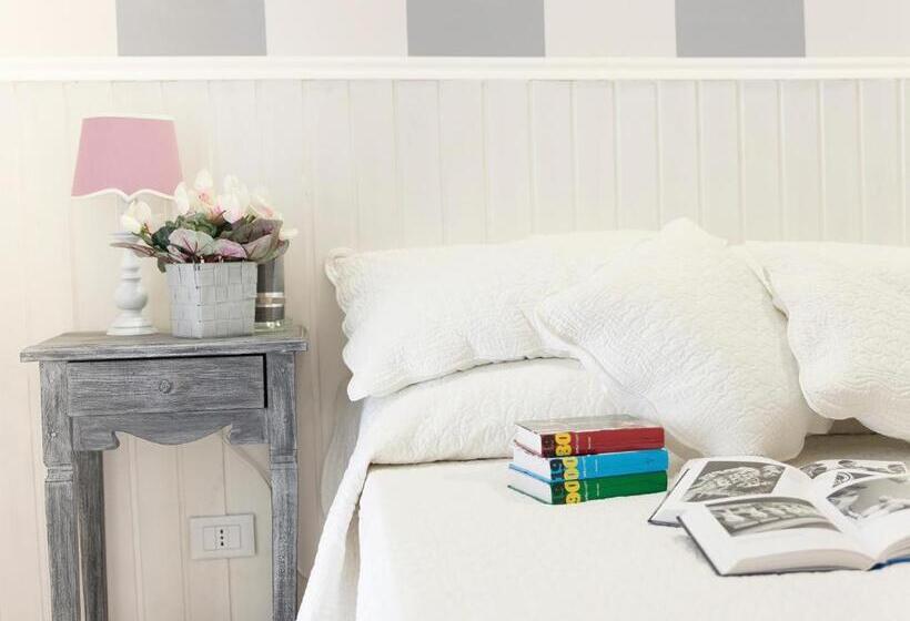 اتاق استاندارد, Lungomare Rooms & Charme