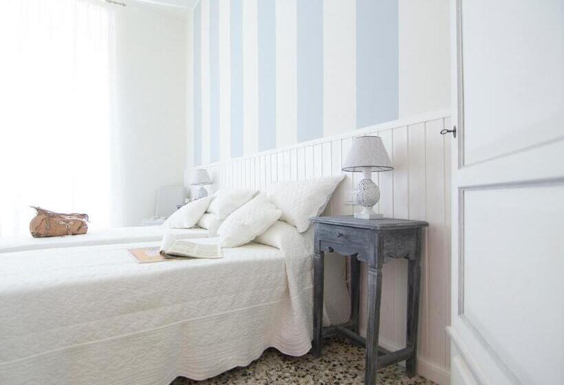 اتاق استاندارد, Lungomare Rooms & Charme